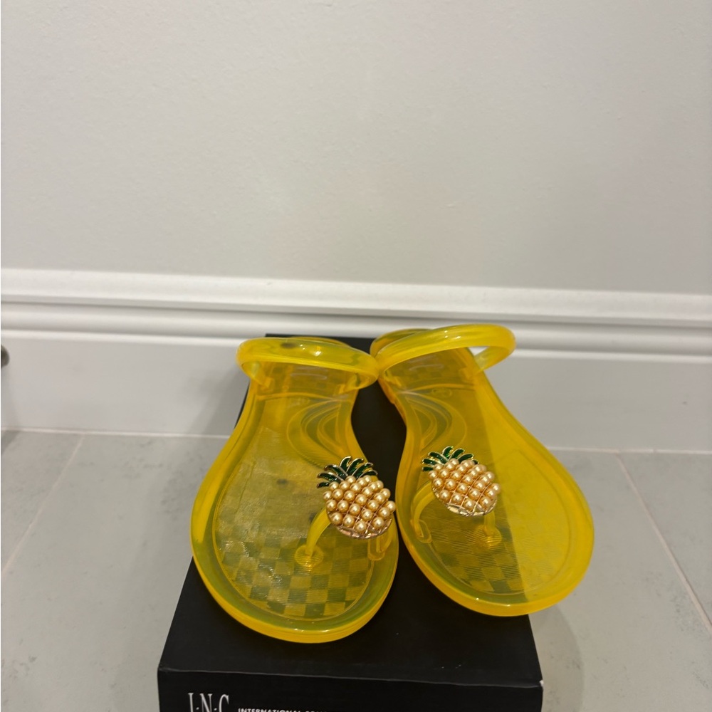 INC International Concepts Yellow Pineapple Slippers